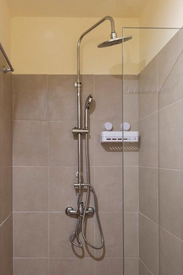 Ferienwohnung Pure Urban Bedboxes Acropolis Metro Petralona Athen Exterior foto