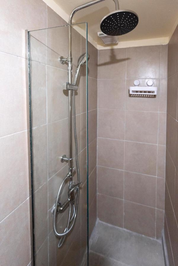 Ferienwohnung Pure Urban Bedboxes Acropolis Metro Petralona Athen Exterior foto